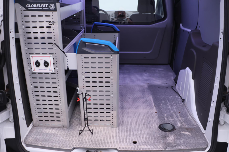 Ford Transit Connect 1,5 TDCI Klima Navi Tažné DPH