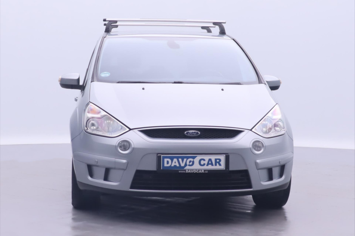 Ford S-MAX 2,0 TDCi 103kW Titanium DPH