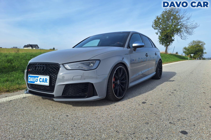 Audi RS 3 2,5 TFSI quattro S tronic Sportback