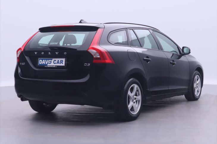 Volvo V60 2,0 D3 Drive-E KINETIC