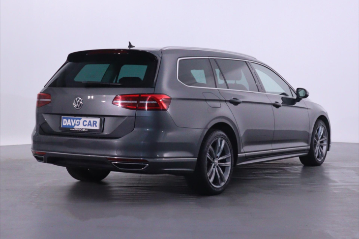 Volkswagen Passat 2,0 TDI 140kW Highline R-line