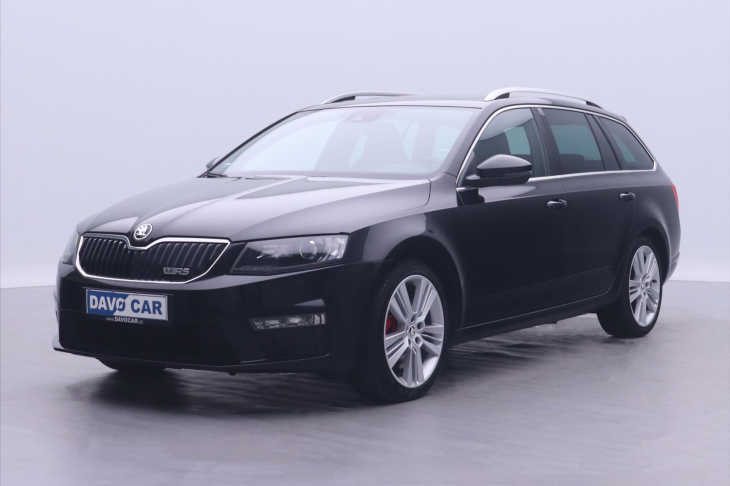 Škoda Octavia 2,0 TDI 135kW DSG Xenon 1.Maj RS