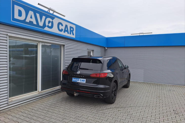 Volkswagen Touareg 3,0 V6 TDI 210kW R-Line Black DPH