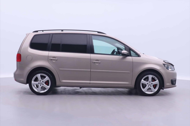 Volkswagen Touran 1,6 TDI CZ Comfortline 7-Míst