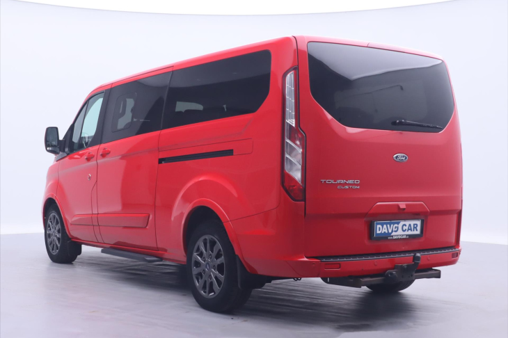 Ford Tourneo Custom 2,0 TDCi Titanium X 8-Míst