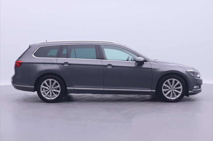 Volkswagen Passat 2,0 TDI 176kW DSG 4M Highline