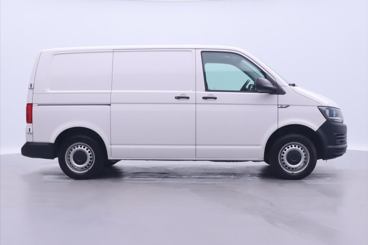 Volkswagen Transporter 2,0 TDI 110kW Pojízdná dílna DPH