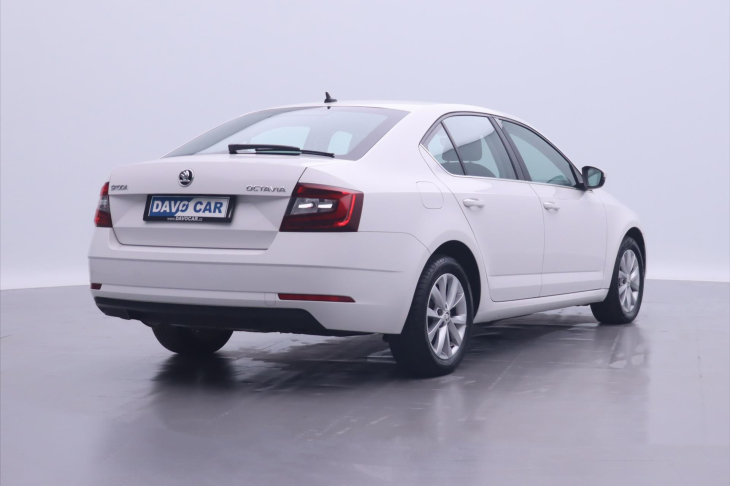 Škoda Octavia 2,0 TDI 110kW DSG Style CZ 1Maj