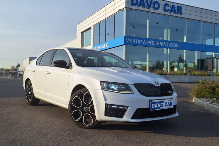 Škoda Octavia 2,0 TSI 162KW RS DSG Xenon 111tis.km