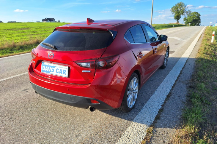 Mazda 3 2,0 121kW Revolution 73'800km CZ