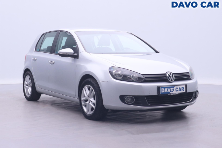 Volkswagen Golf 1,6 TDI DSG Highline CZ 1.Maj.