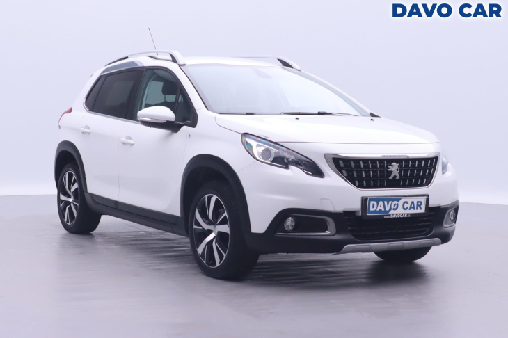 Peugeot 2008 1,2 PureTech 81kW Allure CZ