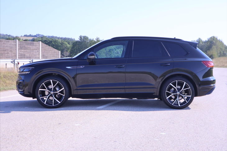 Volkswagen Touareg 3,0 V6 TDI R-Line Black Panorama