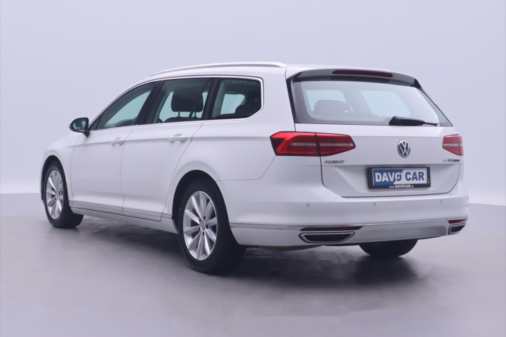 Volkswagen Passat 2,0 BiTDI 176kW DSG 4Motion CZ