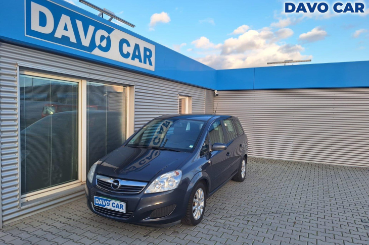 Opel Zafira 1,6 1.6i ENJOY 7míst tažné serv. kniha