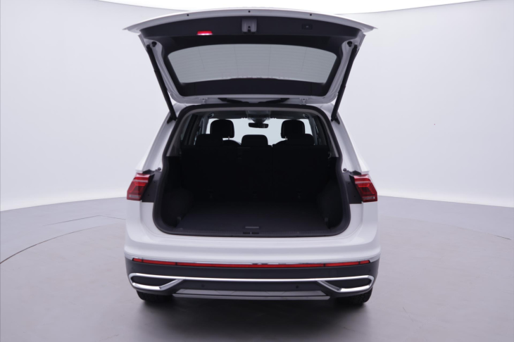 Volkswagen Tiguan Allspace 1,5 TSI 110kW DSG Elegance CZ