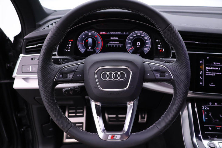 Audi Q7 3,0 V6 TDI S-Line Black CZ DPH