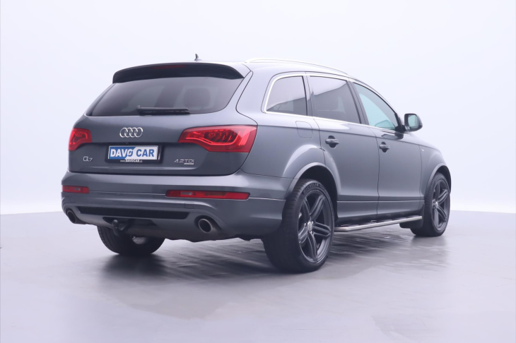 Audi Q7 4,2 TDI S-Line Quattro 7-Míst