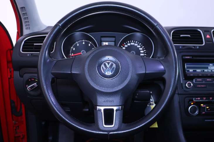 Volkswagen Golf 1,2 TSI 77 kW Xenon  R-Line