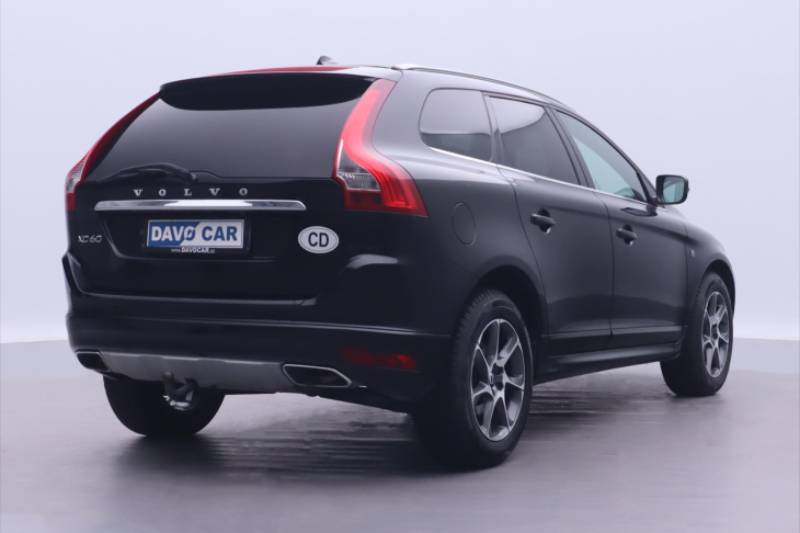 Volvo XC60 2,4 D4 140kW Ocean Race AWD