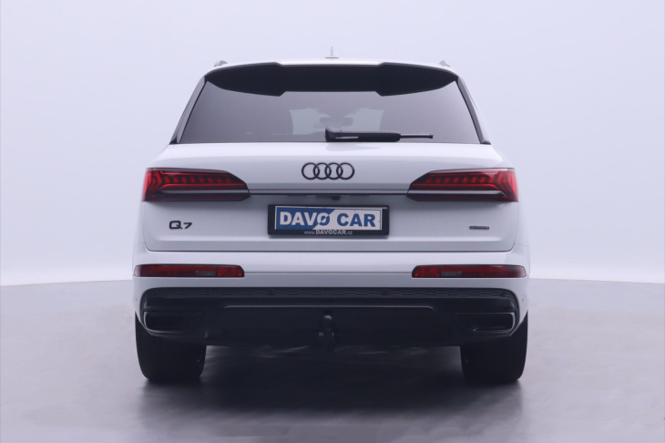 Audi Q7 3,0 V6 TDI CZ S-Line 1.Maj