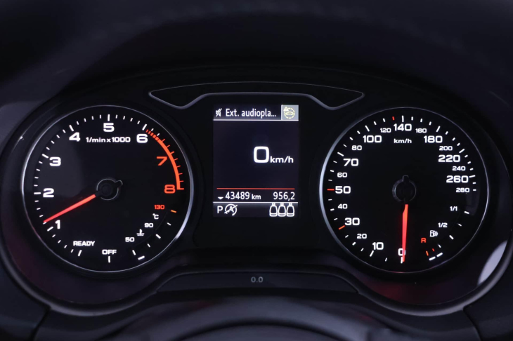 Audi Q2 1,5 TFSI Automat S-line CZ DPH