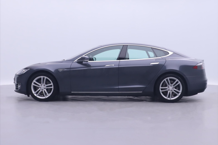 Tesla Model S Plaid 386kW