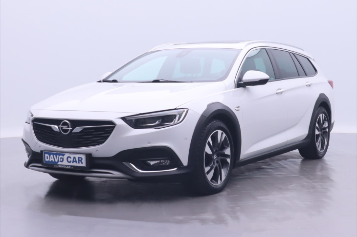 Opel Insignia 2,0 CDTI 125 kw Country Tourer Panorama