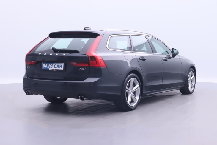 Volvo V90 2,0 D5 173kW AWD Momentum LED