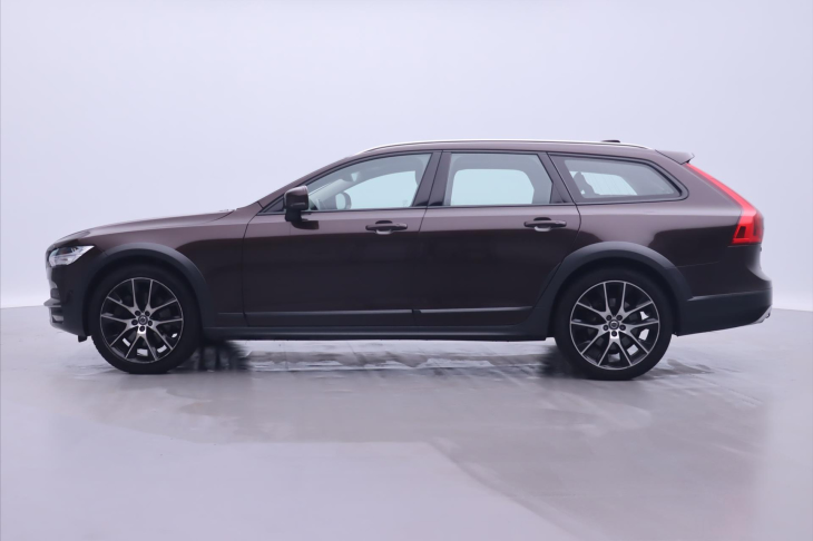 Volvo V90 2,0 D5 AWD CZ Cross Country