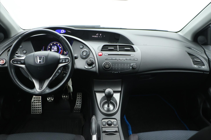 Honda Civic 1,8 i 103kW Sport CZ Aut.klima