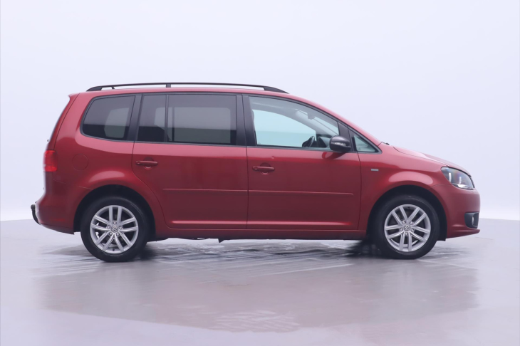 Volkswagen Touran 2,0 TDI 103kW DSG Match 7-Míst