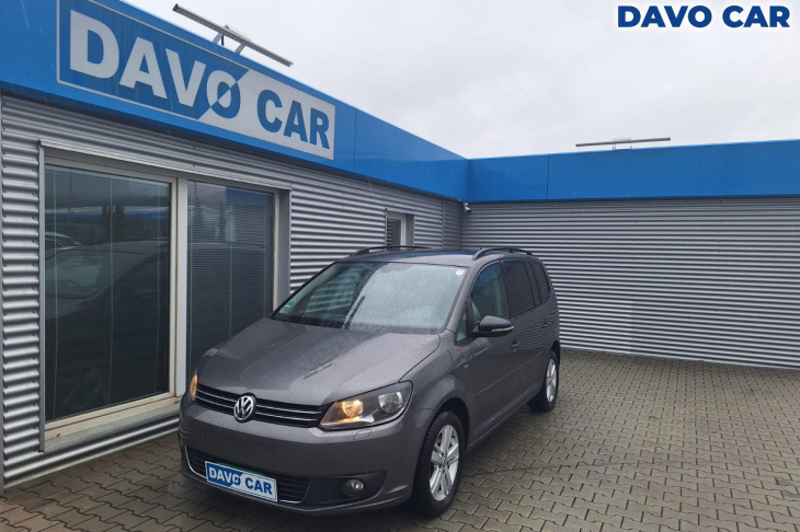 Volkswagen Touran 1,2 TSI Match serv.kniha