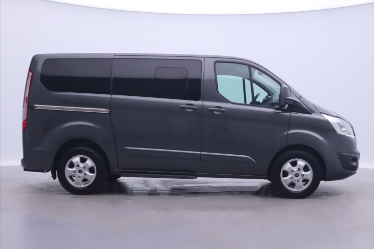 Ford Tourneo Custom 2,0 TDCi 96kW Titanium 8-Míst