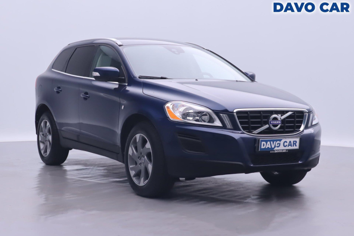 Volvo XC60 2,4 D5 158kW AWD Kůže Navi