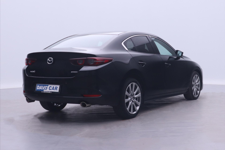 Mazda 3 2,0 Skyactiv 132kW Selection DPH