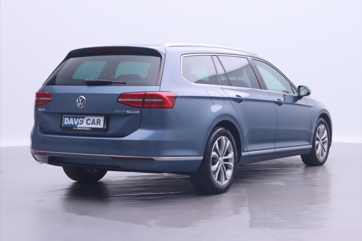 Volkswagen Passat 2,0 TDI Highline CZ 1.Maj DPH