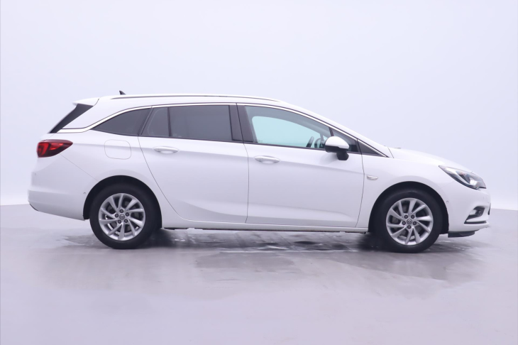 Opel Astra 1,6 CDTi 100kW Innovation ST Auto