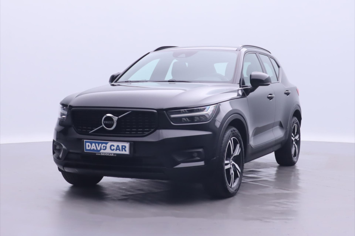 Volvo XC40 2,0 B4 AWD R-Design CZ DPH