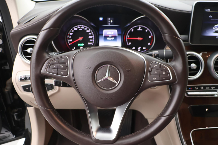 Mercedes-Benz GLC 2,1 250d 4Matic CZ AMG Line