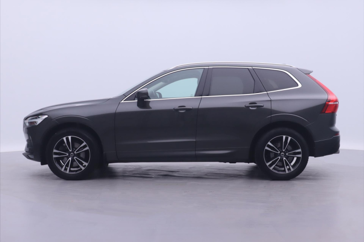 Volvo XC60 2,0 B5 AWD benzin Momentum Auto