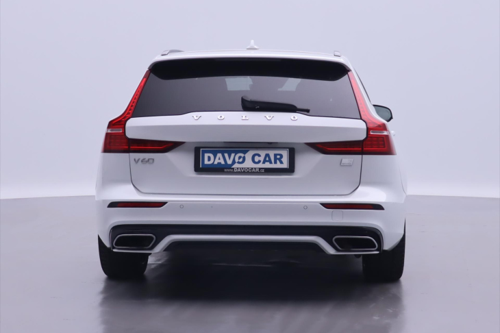 Volvo V60 2,0 T8 AWD Recharge R-Design Auto