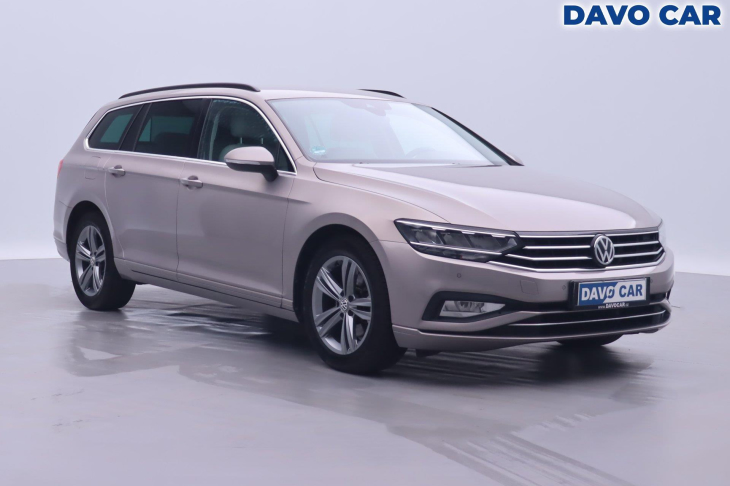 Volkswagen Passat 2,0 TDI 140kW DSG R-Line ACC