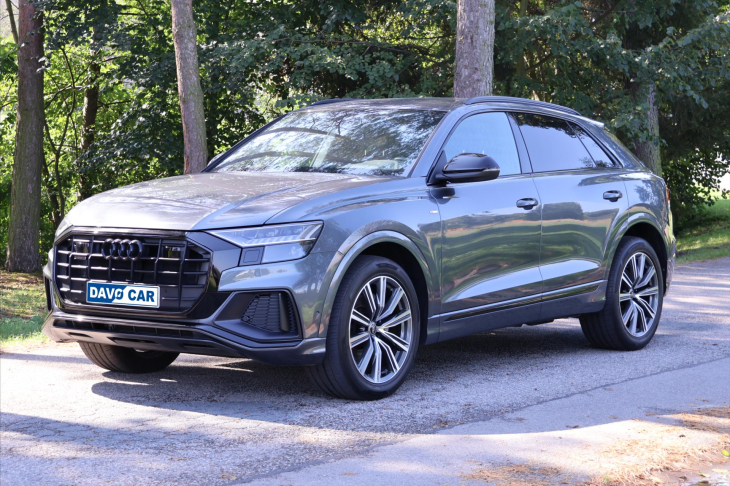 Audi Q8 3,0 V6 TDI S-Line Black CZ DPH