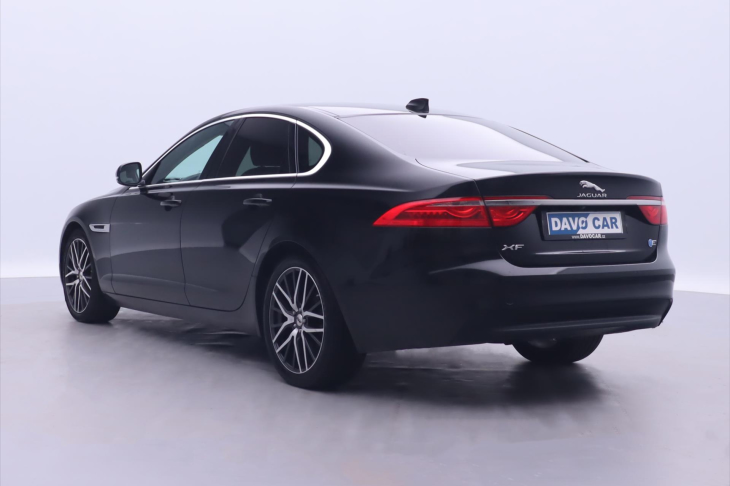 Jaguar XF 2,0 D 120 kW E-PERFORMANCE