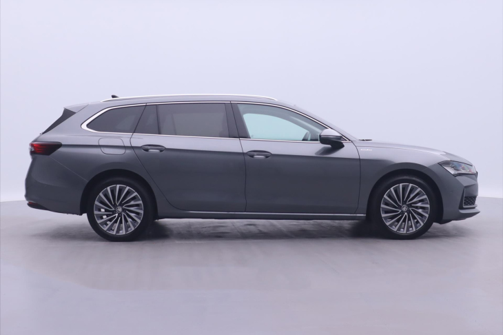 Škoda Superb 2,0 TDI DSG Laurin&Klement DPH