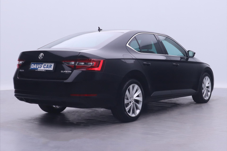 Škoda Superb 2,0 TDI 110kW Style CZ Serv.k.