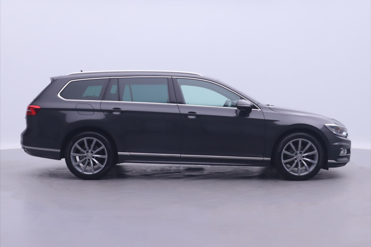 Volkswagen Passat 2,0 TDI DSG R-line 4Motion