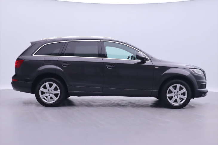 Audi Q7 3,0 TDI quattro CZ S-line DPH