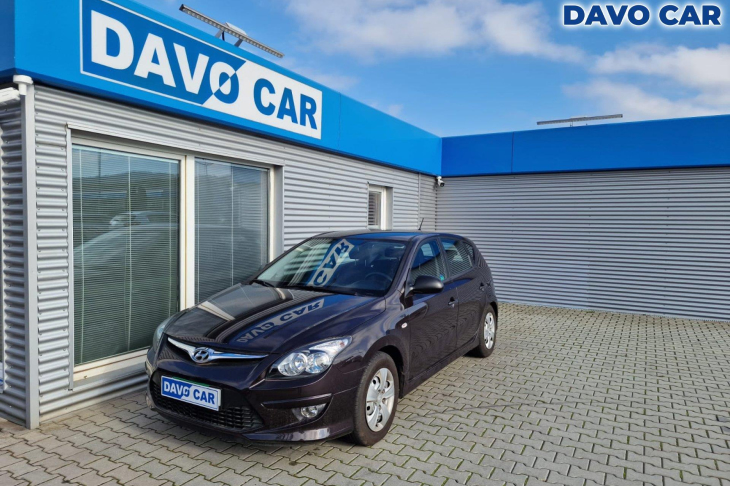 Hyundai i30 1,4 i CVVT Trikolor